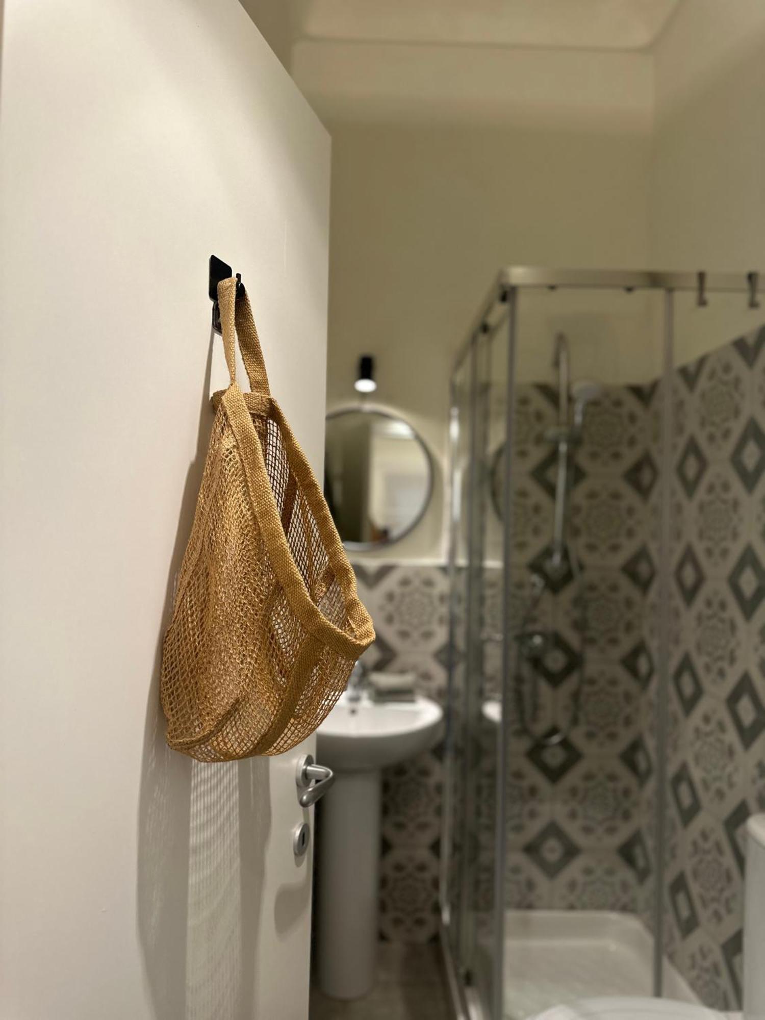 F Home Noto Bagian luar foto